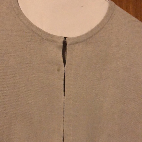 Sweater - Picture 2 of 3